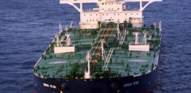nave petroliera