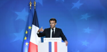 Macron Francia nucleare