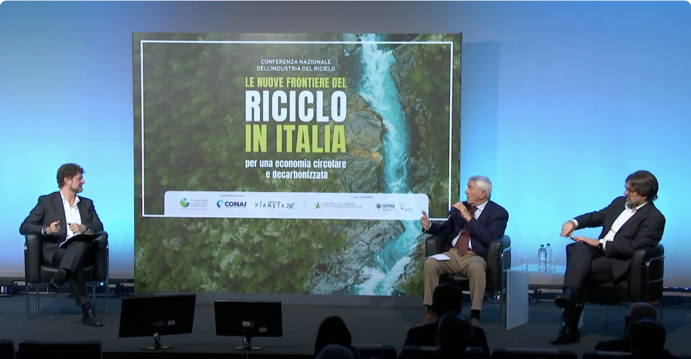 L'Italia è leader nel riciclo dei rifiuti, ma servono nuovi investimenti