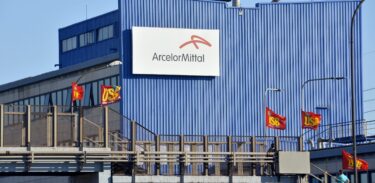 Ex Ilva: Flacks dice no ai commissari, Jindal non convince il Governo