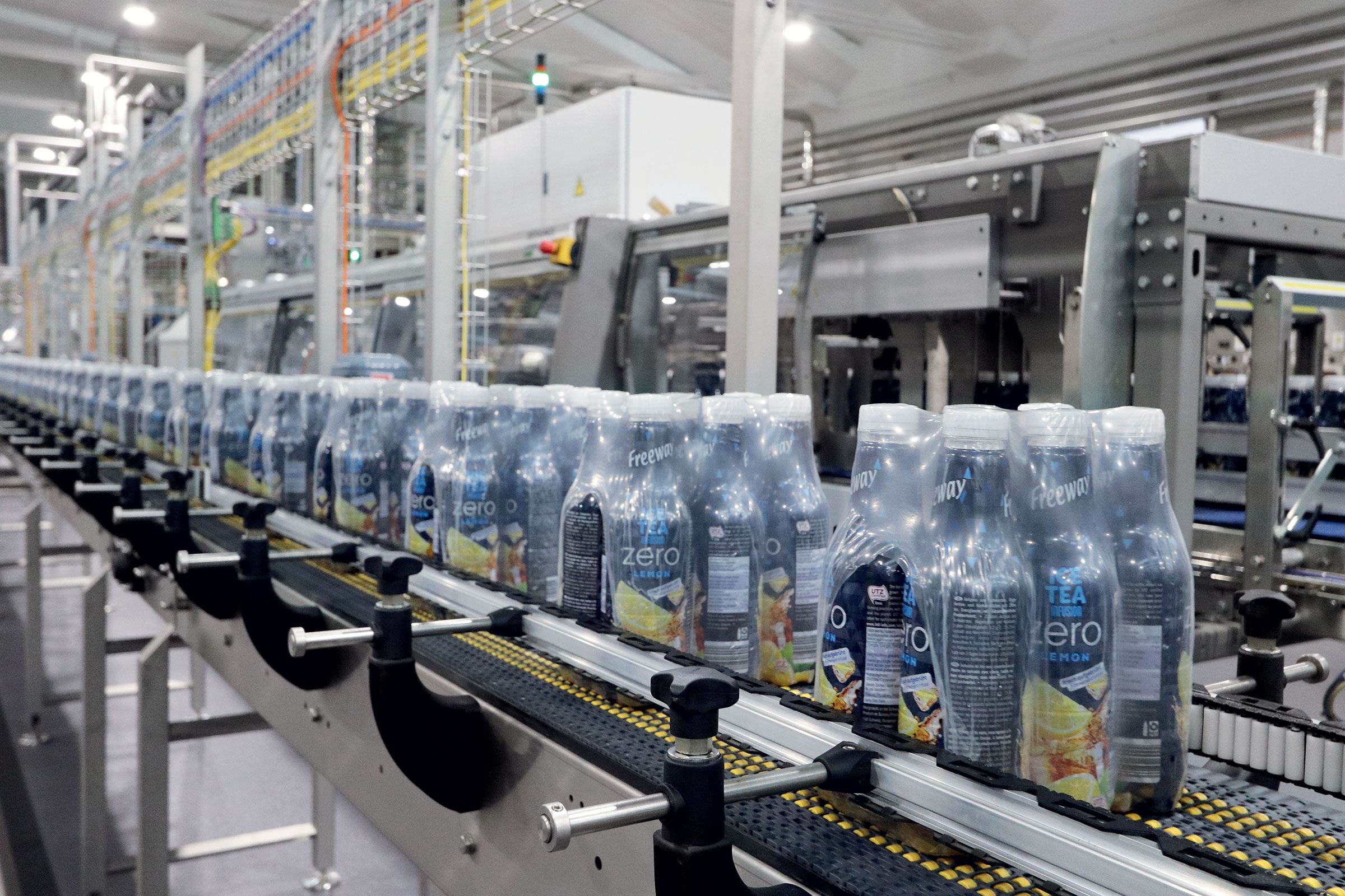 Gli scaffali dei supermercati europei sono pieni di affermazioni fuorvianti sugli imballaggi in plastica riciclata