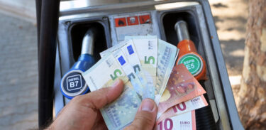 Stangata 2026. Le novità su pedaggi e accise