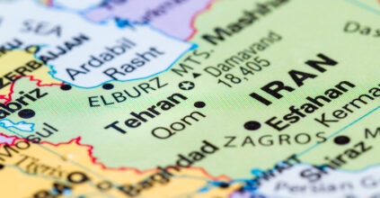 petrolio Iran Hormuz