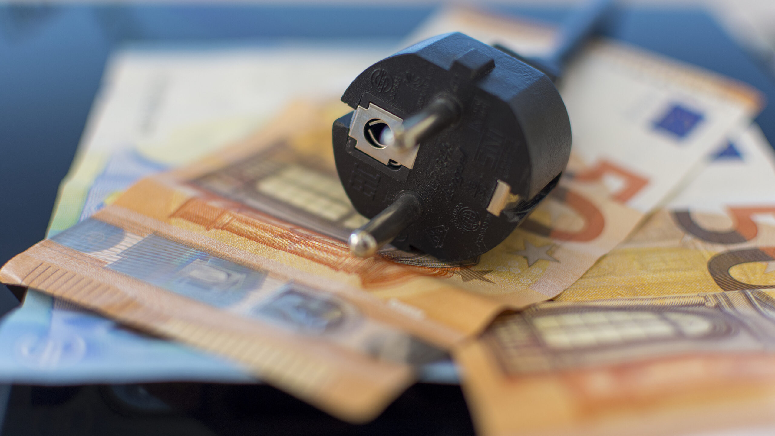 Bollette energia marzo 2026