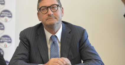 Trivellazioni e sicurezza energetica: Gianni Rosa difende la strategia del Governo Meloni in mare