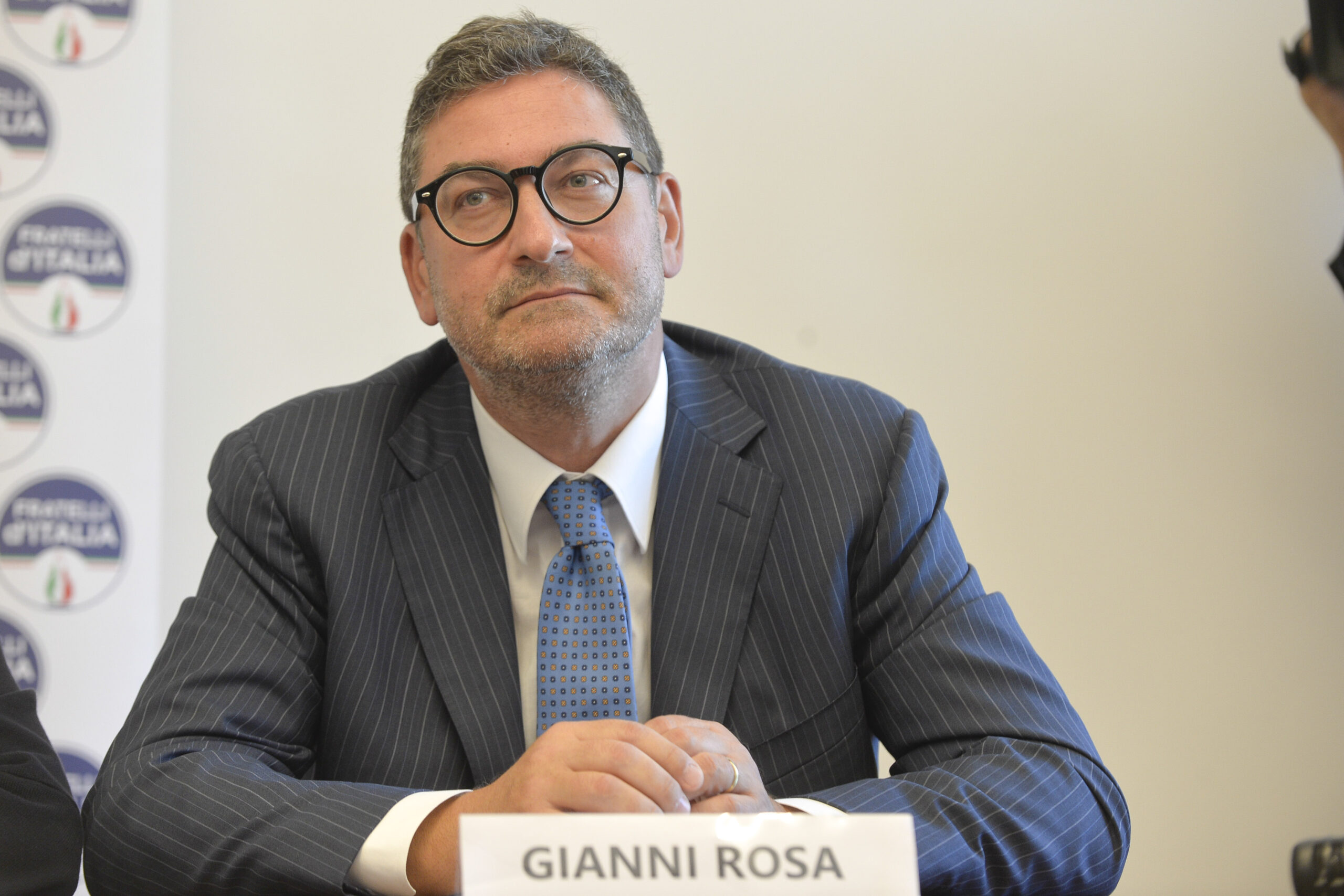 Trivellazioni e sicurezza energetica: Gianni Rosa difende la strategia del Governo Meloni in mare