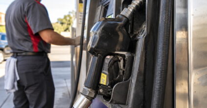 Benzina e diesel fuori controllo? Arriva la proposta shock del price cap che può cambiare tutto